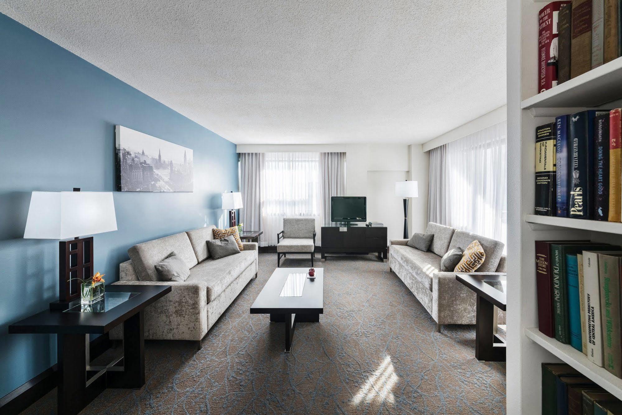 Ottawa Embassy Hotel & Suites Eksteriør billede